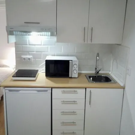 Loft In The Heart Of 아파트